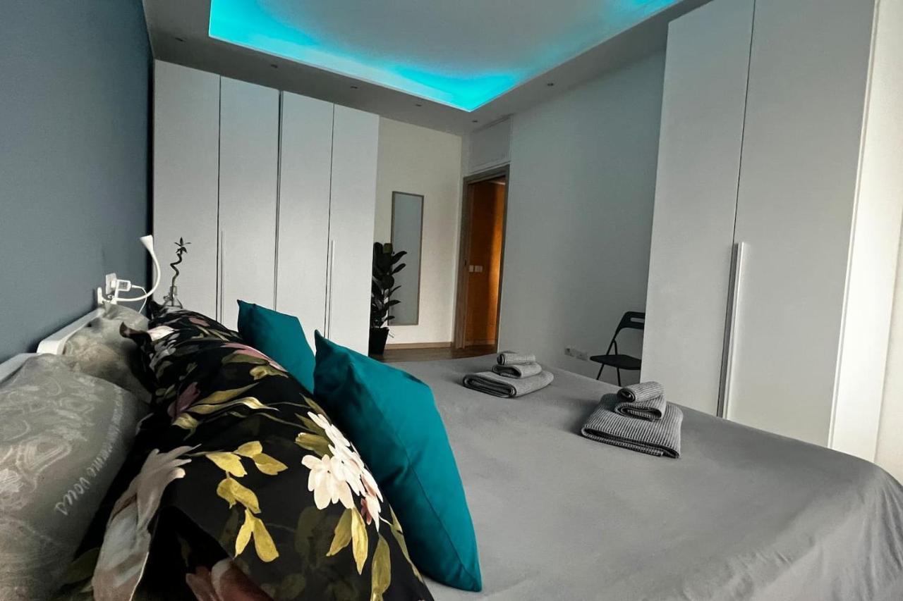 Prestigioso Trilocale Sui Navigli Con A/C & Wi-Fi Apartment Milan Exterior photo