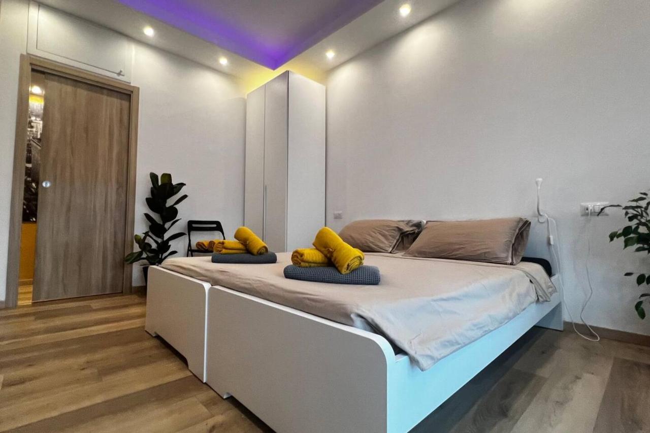 Prestigioso Trilocale Sui Navigli Con A/C & Wi-Fi Apartment Milan Exterior photo
